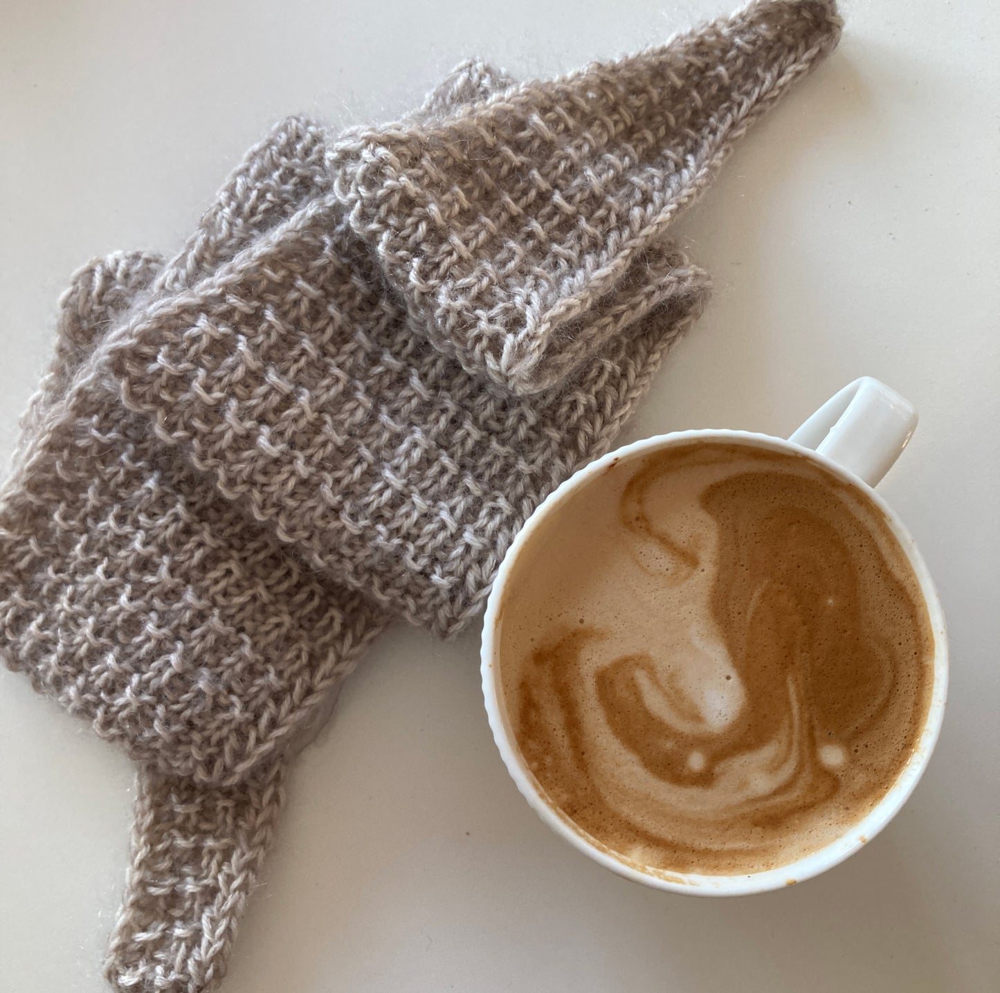 Snowdrop Scarf - Strikkekit