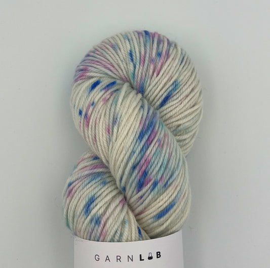 Cotton Candy - Highland DK